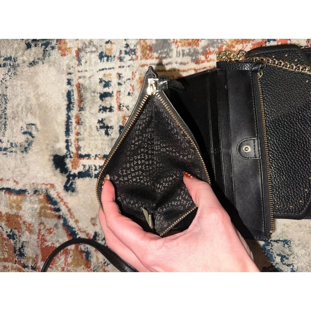 Kate Spade Satchel & Wallets